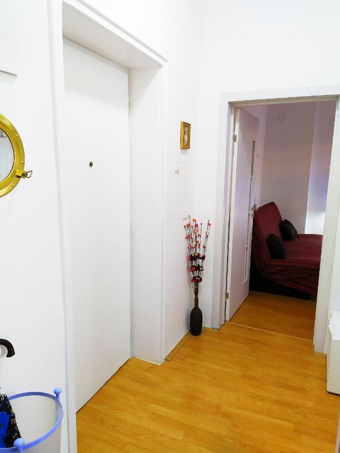 Ferienwohnung Podgorica Center Exterior foto